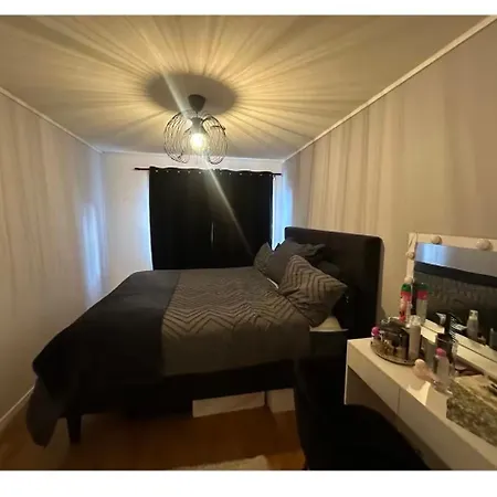 Moderne Familie Hus شقة *
