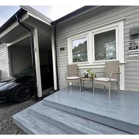 شقة Moderne Familie Hus *